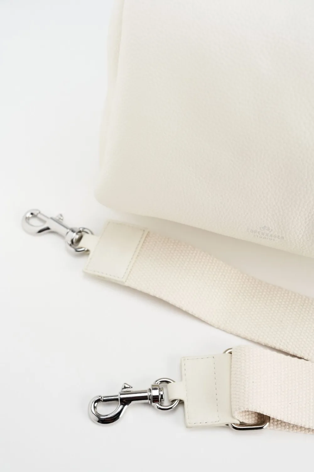 COPENHAGEN STUDIOS Cph Bag 11 Vitello Grain- Tassen