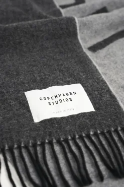 COPENHAGEN STUDIOS Cph Shawl 1 Wool Mix- Sjaals