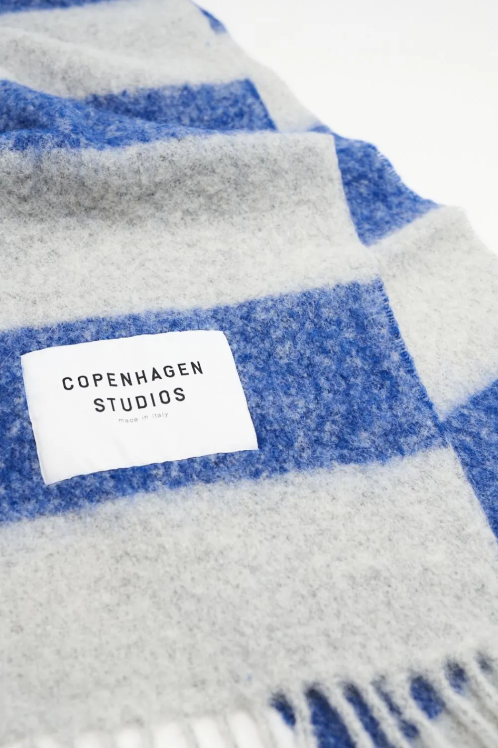 COPENHAGEN STUDIOS Cph Shawl 3 Wool Mix- Sjaals