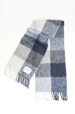 COPENHAGEN STUDIOS Cph Shawl 4 Wool Mix- Sjaals