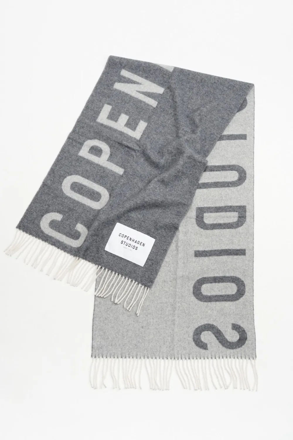 COPENHAGEN STUDIOS Cph Shawl 1 Wool Mix- Sjaals