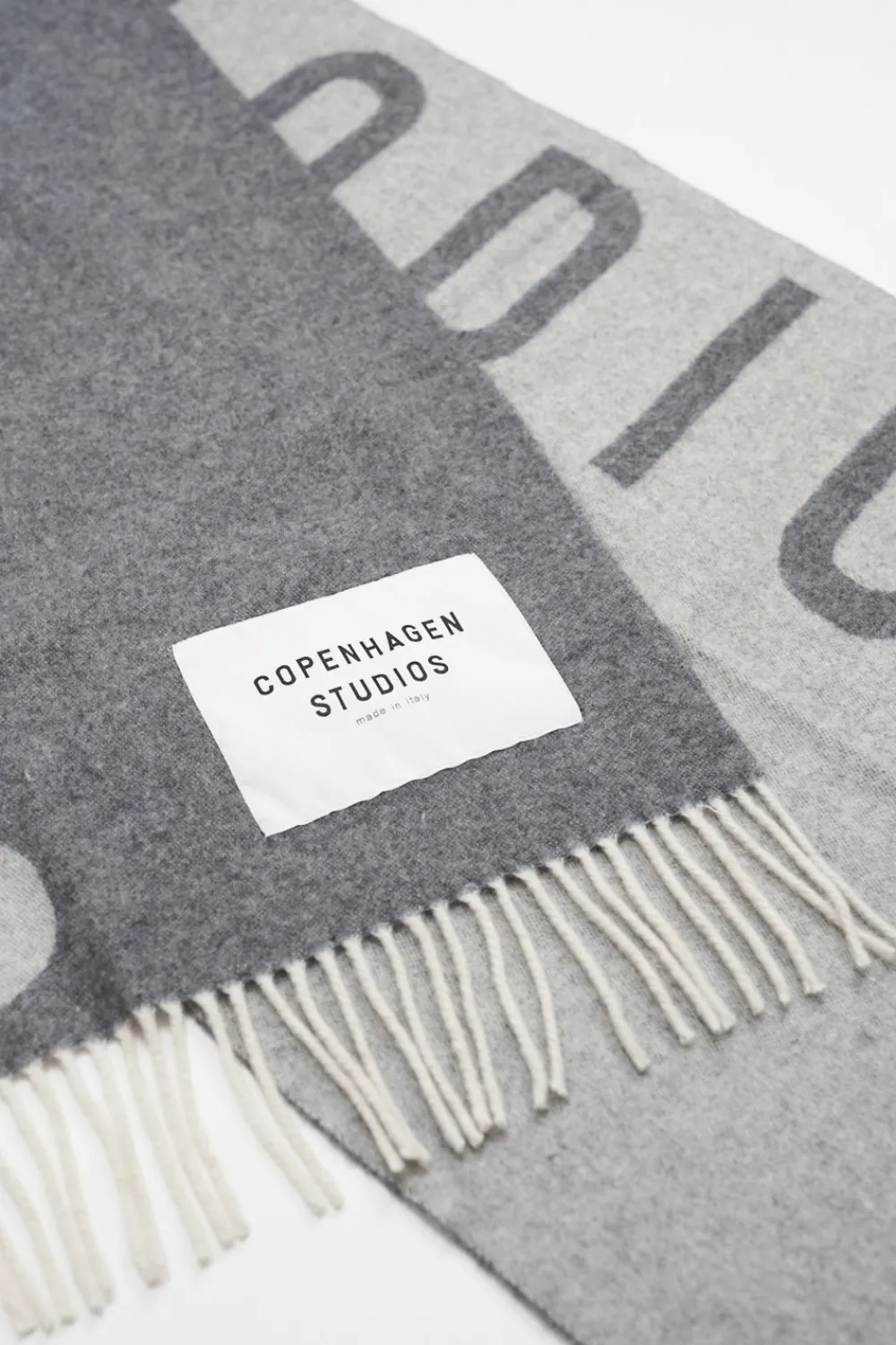 COPENHAGEN STUDIOS Cph Shawl 1 Wool Mix- Sjaals